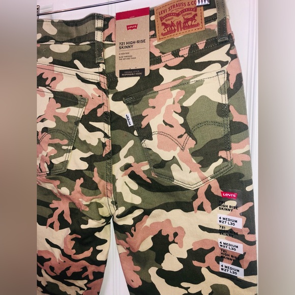 Levi’s 721 High-rise camo skinny jeans - Picture 8 of 8